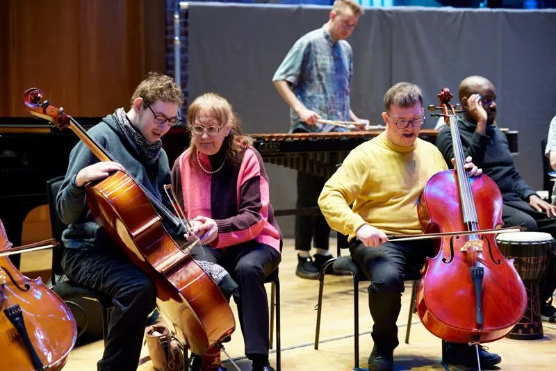 Neurodiverse cellists